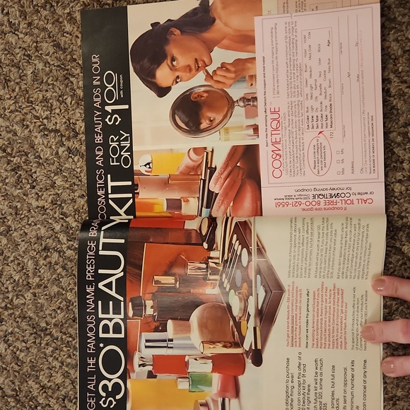 Vintage 1970 Woman's Day Magazines - Picture 13 of 14